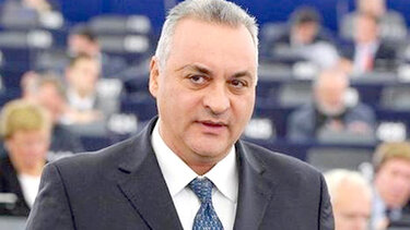 Το αντίο του Μ.Κεφαλογιάννη στον Μανώλη Καραγιωργάκη