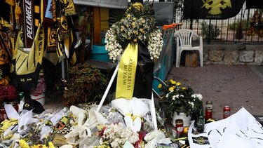 Νέα Φιλαδέλφεια: Σε μέλος των Bad Blue Boys ανήκει ένα από τα μαχαίρια που κατέσχεσε η ΕΛ.ΑΣ