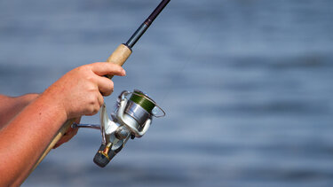 Σε ποιες παραλίες της Περιφερειακής ενότητας Ηρακλείου απαγορεύεται το ψάρεμα