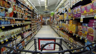 ΦΠΑ: Σε ποια προϊόντα και υπηρεσίες ο συντελεστής ανεβαίνει στο 24%