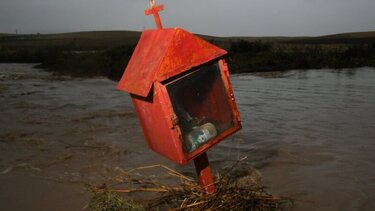 Η κακοκαιρία Daniel «σάρωσε» αγροτική παραγωγή και οικονομική δραστηριότητα σε Λάρισα – Θεσσαλία