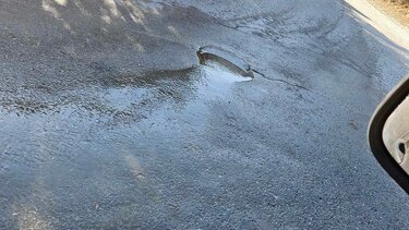 Έναν μήνα μετά, η διαρροή συνεχίζεται...Δείτε βίντεο