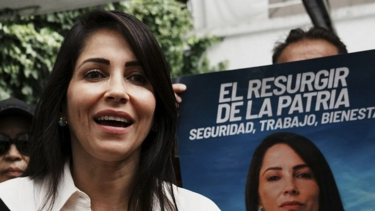  Προεδρικές εκλογές στο Εκουαδόρ: Η υποψήφια της αριστεράς καταγγέλλει πως δέχεται απειλές