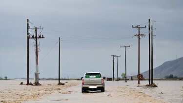 Κακοκαιρία Daniel: Δραματικές ώρες για 9 χωριά σε Καρδίτσα και Τρίκαλα 