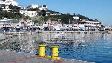 Με καθυστέρηση ο απόπλους τριών πλοίων από το λιμάνι της Ραφήνας