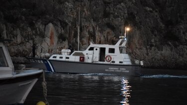 H ξαφνική αδιαθεσία του επιβάτη "ακινητοποίησε" το πλοίο