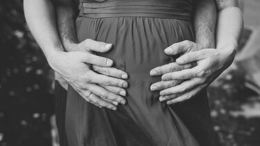 Νόσος Χασιμότο: Μπορεί να επηρεάσει τη γυναικεία γονιμότητα;