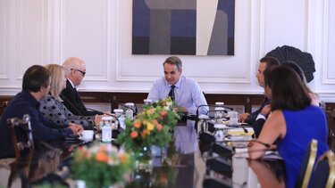 Συνάντηση Μητσοτάκη με την ΕΣΑμεΑ για την κατάρτιση Οδικού Χάρτη για τα άτομα με αναπηρία