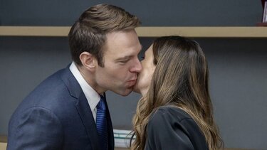 Κασσελάκης – Αχτσιόγλου: Το φιλί που έγινε viral