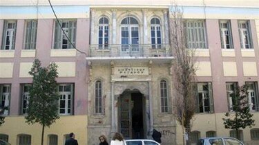 Από τα δικαστήρια στο νοσοκομείο η πολύτεκνη μητέρα!