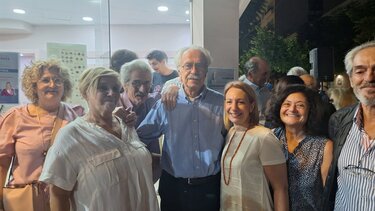 Εγκαίνια ... σαν γιορτή, για την Κατερίνα Μανιμανάκη Πετράκη