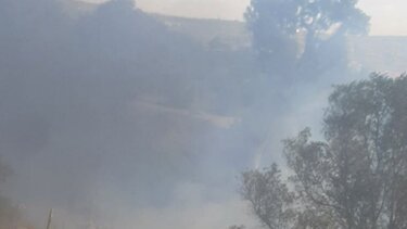 Πυρκαγιά στους Στόλους -Επί τόπου η Πυροσβεστική- Δείτε βίντεο και φωτογραφίες