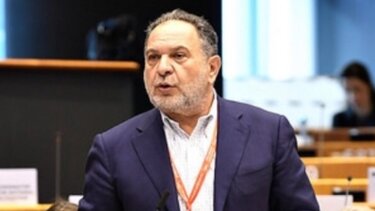 Στη συνεδρίαση της SEDEC ο Πρόεδρος της ΠΕΔ Κρήτης Γιάννης Κουράκης