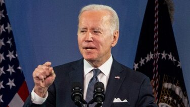 Μπάιντεν: Να αυξηθεί η ανθρωπιστική βοήθεια που περνά στη Γάζα