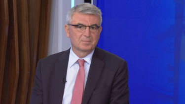 Τσακλόγλου: Τι είπε για τις επικουρικές συντάξεις – Η μεταρρύθμιση στην επαγγελματική ασφάλιση