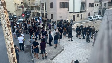 Ηράκλειο: Σχεδόν 2 ώρες μετά έληξε η "ομηρία" στον "Τηγανίτη"-Βίντεο και φωτογραφίες