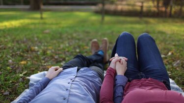 Λιγότερα one night stand, περισσότεροι… AI σύντροφοι: Όλα τα δεδομένα της σεξουαλικής ζωής της Gen Z