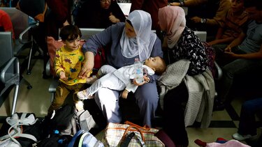 Γάζα: Οι ελληνικές θέσεις στη διάσκεψη στο Παρίσι για ανθρωπιστική βοήθεια