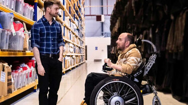 Ο κασκαντέρ του Χάρι Πότερ που έμεινε παράλυτος εξομολογείται: «Ο Ντάνιελ είναι ο καλύτερος φίλος μου»