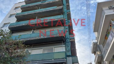 Τμήμα μπαλκονιού έπεσε στο κέντρο του Ηρακλείου! - Δείτε φωτογραφίες