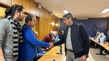 Αυγενάκης στους παραγωγούς της Θεσσαλίας: "Εργαζόμαστε για την αναγέννηση της περιοχής"