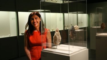 Δαρβινική Δευτέρα: Η Νένα Γαλανίδου μιλάει για τις "απαρχές της γλυπτικής"