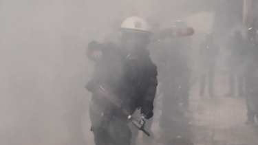 Κυβέρνηση - Χούλιγκανς, σημειώσατε 2!