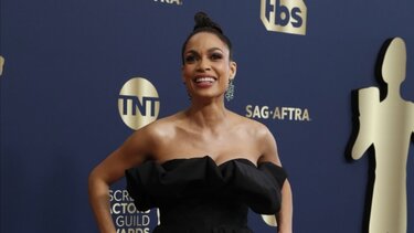 Η Ροζάριο Ντόσον θα υποδεχτεί το πρώτο της εγγόνι!