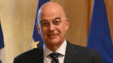 Στη Σύμη τα Χριστούγεννα ο Νίκος Δένδιας