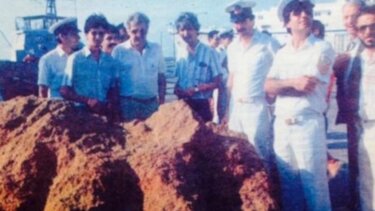 Η Ιστορία της Κυριακής: Κολοσσός της Ρόδου - Το φιάσκο που μας έκανε ρεζίλι διεθνώς!