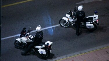 Ανήλικοι επιτέθηκαν και λήστεψαν 18χρονο υπό την απειλή μαχαιριού στη Λαμία