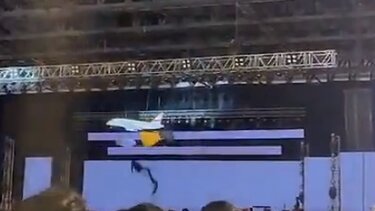 Σκοτώθηκε στο πάρτι της εταιρείας του! Σοκαριστικό βίντεο!