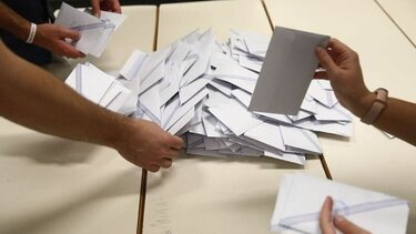 Νέα δημοσκόπηση: Πρώτη η ΝΔ με 17,2% διαφορά από τον ΣΥΡΙΖΑ