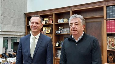 Είναι επίσημο: Στα μέσα του 2025 η ηλεκτρική διασύνδεση Κρήτης - Αττικής