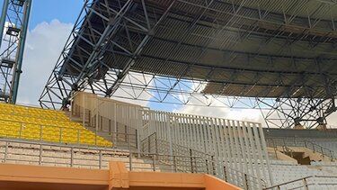 Παγκρήτιο στάδιο: "Ορατό το ενδεχόμενο να προχωρήσει η ζημιά στο στέγαστρο"