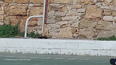 Ο αέρας "πήρε" την κολόνα φωτισμού! - Συνεχίζονται οι προπονήσεις;