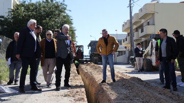 Συνεχίζονται τα έργα τοποθέτησης νέου αγωγού και αποκατάστασης τομών οδοστρώματος από τη ΔΕΥΑΗ στα Δειλινά