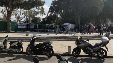 Στην Πλατεία Ελευθερίας η δράση ενημέρωσης και διαμαρτυρίας του ΚΕΘΕΑ 