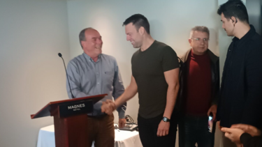 Στέφανος Κασσελάκης: "Ουδέποτε έκλεψε από τον ελληνικό λαό ο ΣΥΡΙΖΑ"