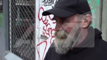 Πολυχρονόπουλος: "Εάν μπορεί να με κατηγορήσει κάποιος για κάτι είναι ότι δεν δήλωνα τα χρήματα από τις δωρεές στην εφορία"