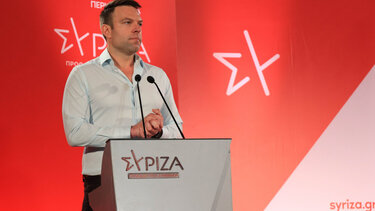 Κασσελάκης: Ζήτησε ενός λεπτού σιγή για τους νεκρούς σε Τέμπη και πλημμύρες