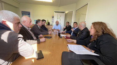 Συνάντηση Γιαλιτάκη με τους Προέδρους Εμπορικού Συλλόγου και ΒΙΟ.ΠΑ Μαλάδων