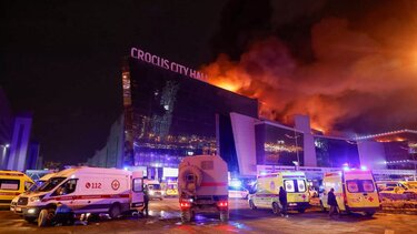 Μακελειό στη Μόσχα: Νεκροί δυο από τους δράστες σύμφωνα με το ρωσικό BBC
