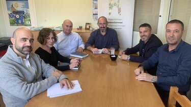 Δεύτερος πανελλαδικά ο δήμος Ηρακλείου στην ανακύκλωση ειδών ένδυσης και υπόδυσης