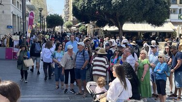 Τουριστική "άνοιξη" στην ... καρδιά του Απρίλη