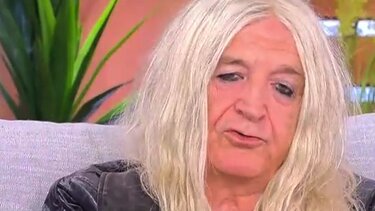 Ο Νίκος Καρβέλας επισκεπτόταν σχεδόν κάθε βράδυ τον Πάνο Ρούτσι