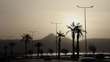 Ν. Τζανάκης: Πόσο επικίνδυνος είναι ο συνδυασμός υψηλών θερμοκρασιών και αφρικανικής σκόνης