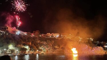 Η εντυπωσιακή Ανάσταση στη λίμνη του Αγίου Νικολάου