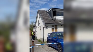 Ένα παιδί έχασε τη ζωή του σε φωτιά που ξέσπασε σε σπίτι στη Βρετανία