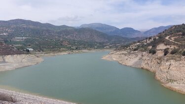 Στα όρια ξηρασίας η Μεσσαρά – «Συναγερμός» για το νερό στο φράγμα Φανερωμένης